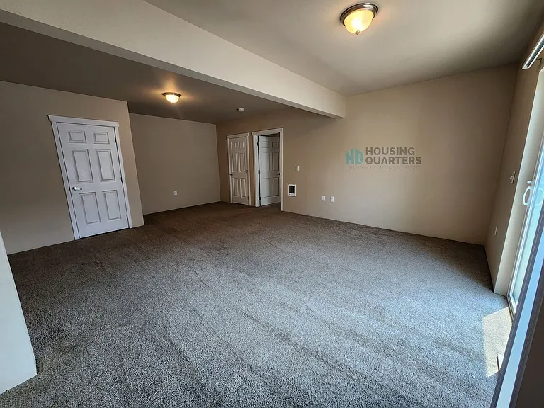 5120 E Grace Ave — Photo 7