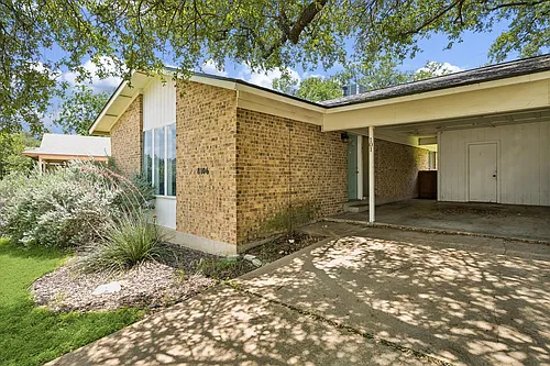 8106 Sonnet Ave #101 Photo 1