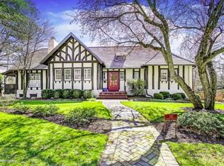 136 Hobart Ave, Short Hills, NJ 07078