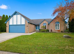 53071 Gregory Dr, Macomb, MI 48042