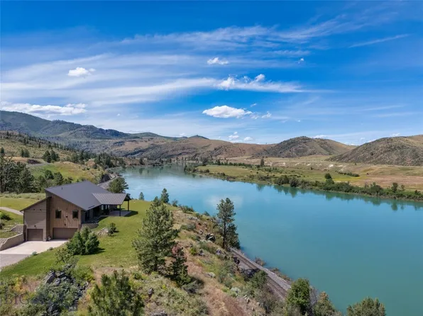 9701 State Highway 200, Dixon, MT 59831