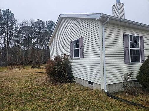 3rd image of 3330 Lawsonia Rd