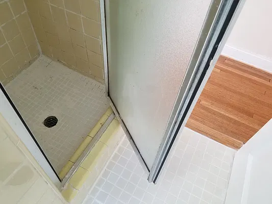 Rented by The Coop Connection LLC | media 2