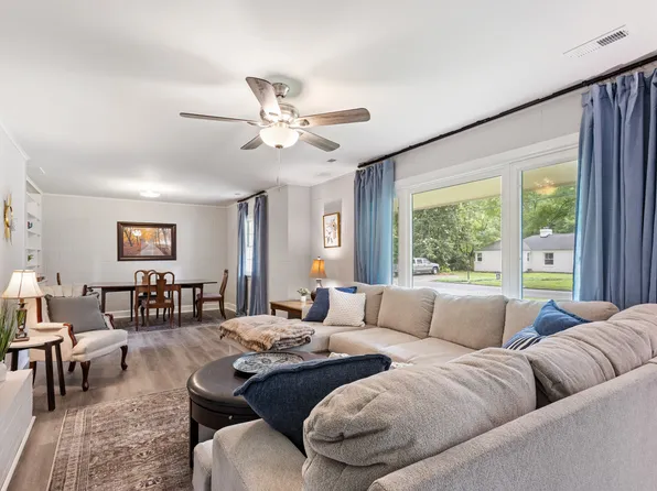 (undisclosed Address), Ashland, VA 23005