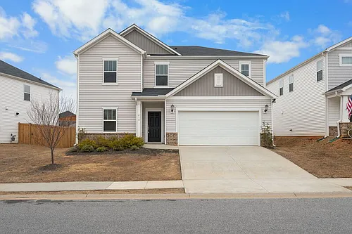 216 Pewter Cir Photo 1
