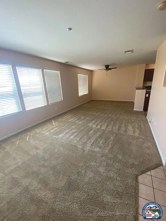 3 bed, 2.5 bath, 1550 sqft, $2,000 — Photo 3