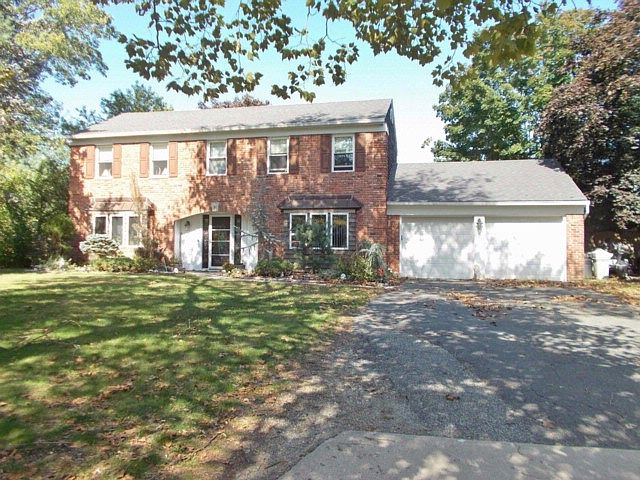 1st image of 5 Madrid Ct