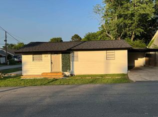 810 N Pear St, Searcy, AR 72143