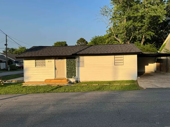 810 N Pear St, Searcy, AR 72143