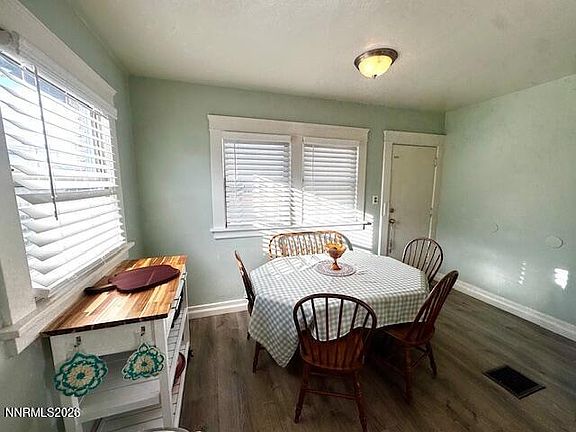 4th image of 627 E 2nd St