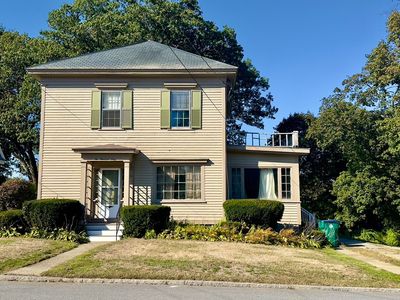 260 Mansur St, Lowell, MA, 01852