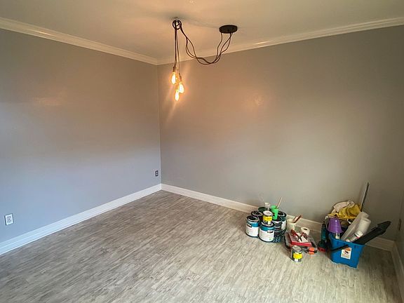 3rd image of 9143 E Oxford Dr