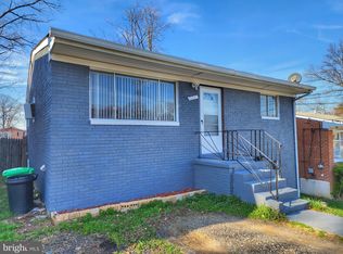 1111 Glacier Ave, Capitol Heights, MD