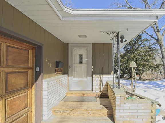 3rd image of 428 Kirkwood Ave