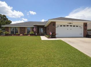 4736 La Casa Cir, Pace, FL 32571
