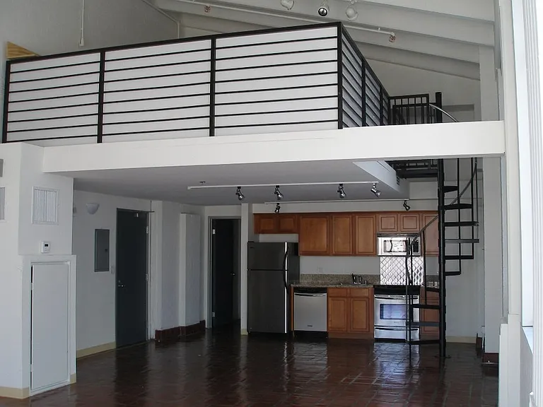 The Reserve Lofts — Photo 26