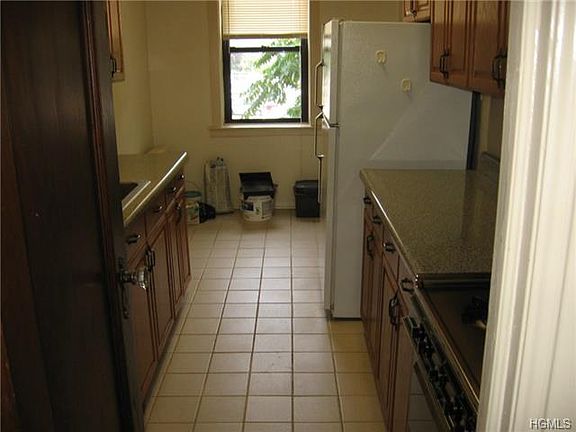 5th image of 40 Barker Ave APT 2D