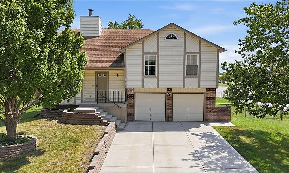 1st image of 14821 W 150th Pl