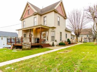 529 E Cornelia St, Darlington, WI 53530