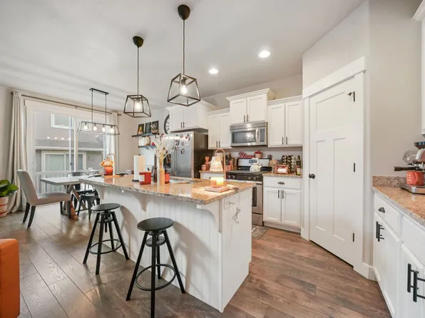 4438 W Autumn Shade Ln, Herriman, UT 84096