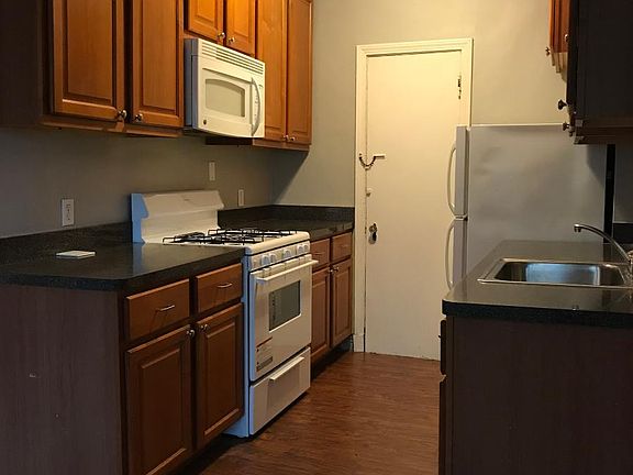 Built-In Dishwasher & Microwave