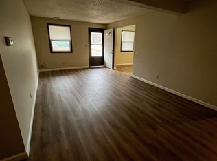 817 N Bond St, Springfield, IL 62702