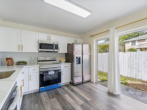 2nd image of 5916 Woodland Point Place