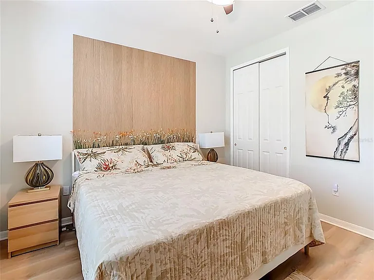 790 Carmel Ln — Photo 40