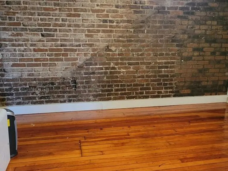 727 Deery St #4 — Photo 9
