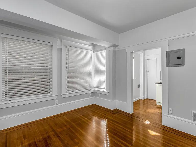 635 Ellis St — Photo 5