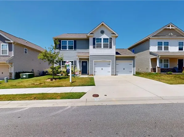 274 Baybrook Ln, Winston Salem, NC 27127
