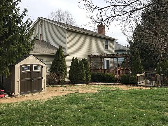 3rd image of 4613 Hickory Creek Dr