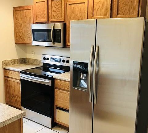5th image of 2916 Wren Ct