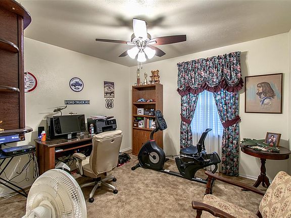 2nd image of 1112 Acadia Dr