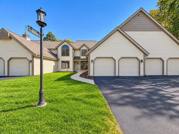 3970 St Andrew COURT #B, Brookfield, WI 53045