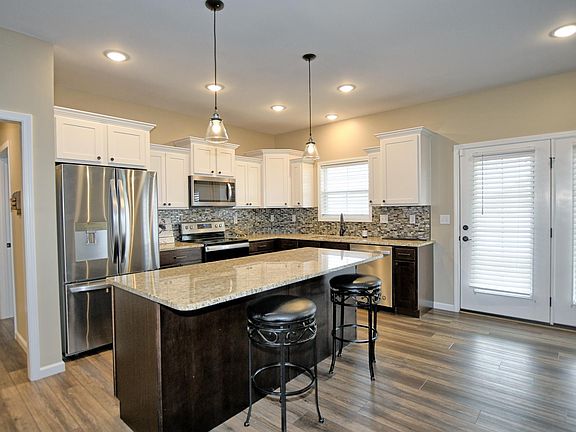 5th image of 3515 Ralston Dr