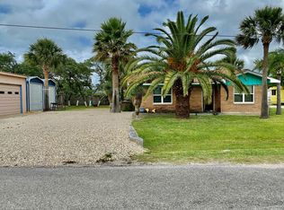 203 S 16th St, Port O Connor, TX 77982