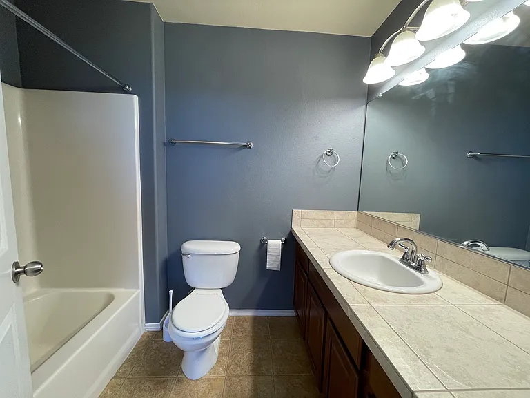 4864 SE Lone Oak St — Photo 10