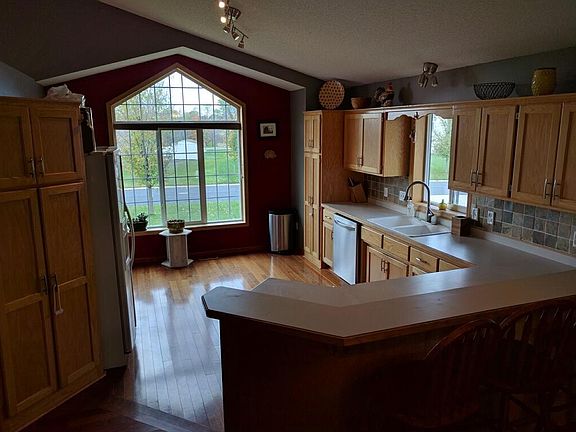 2nd image of 7967 Highland Dr