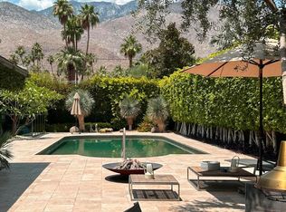 1094 E Deepwell Rd, Palm Springs, CA 92264