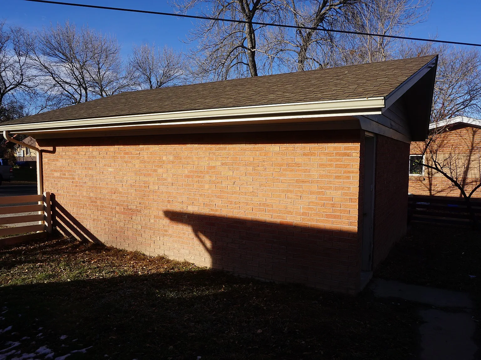 897 W Prentice Pl - - — Photo 2