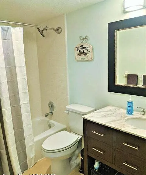 55 N 4th St #401 — Photo 16