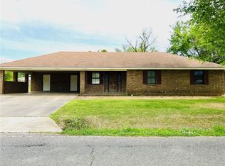 808 Spring Bayou Rd, Marksville, LA 71351