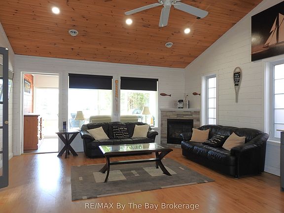 4th image of 11 Cabin Cres