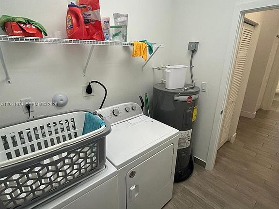 5th image of 5541 Agostino Way
