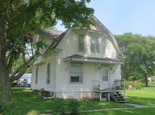10 Bennett Ave, Council Bluffs, IA 51503