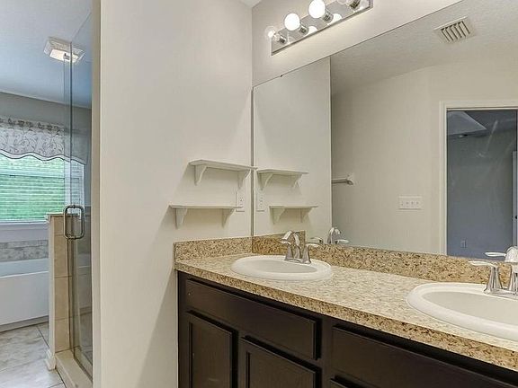 5th image of 8605 Victoria Falls Dr