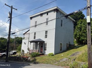 5 Spring St, Port Henry, NY 12974