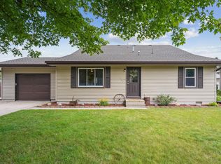 301 Maple Ave, Nevada, IA 50201