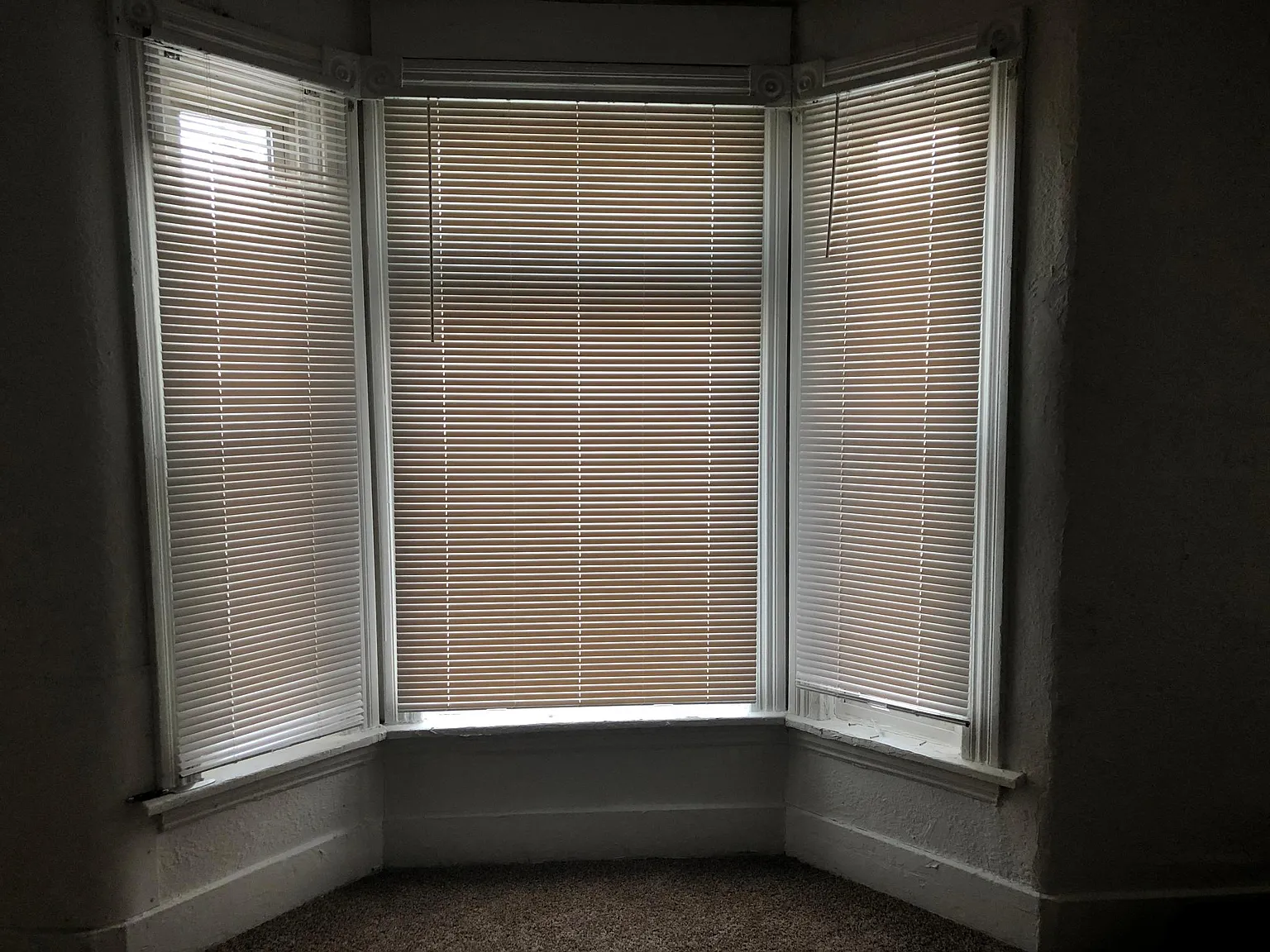 2 bed, 700 sqft, $1,080 — Photo 3